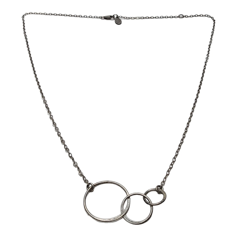 EFY Necklace Sterling Silver 19.25 In Silver Interlocking Triple Circle Pendant